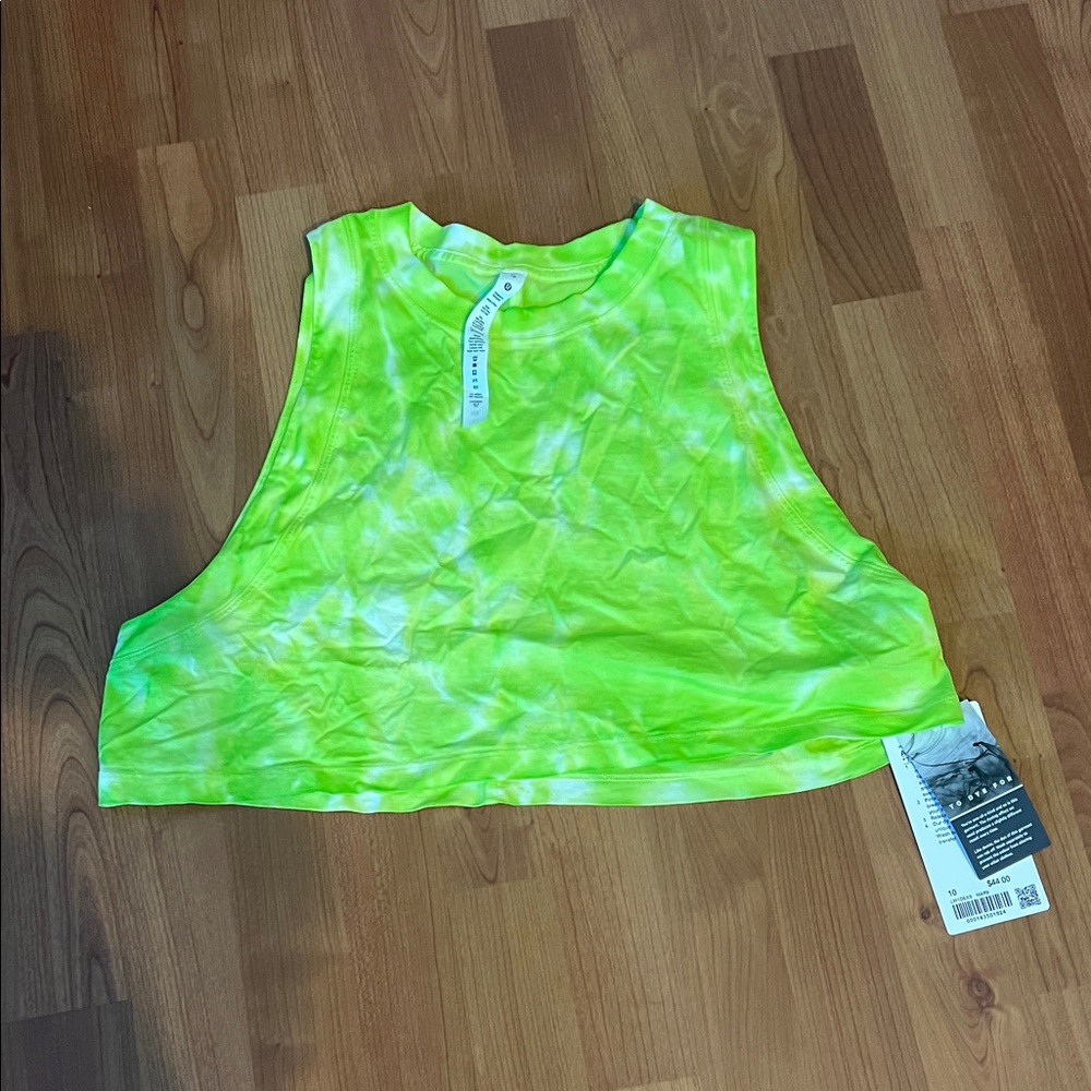 NWT Lululemon Neon Green Tie-Dye Crop Top